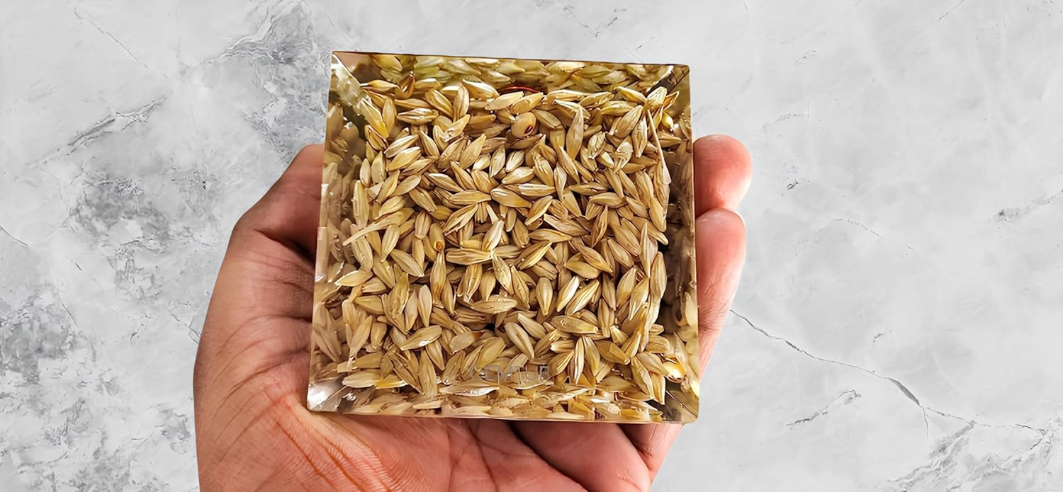 Crystal Annapoorna Pyramid|Grains Pyramid with Good Luck & Removing Negativity Vaastu for Nourishing Your Home with Vastu's Goddess of Food - 3 Inch