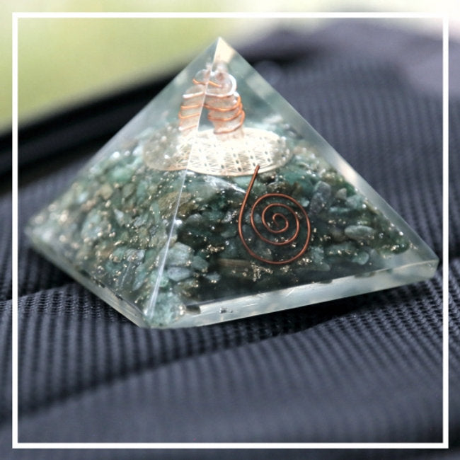 Green Jade Orgone Energy Pyramid - Healing Crystal, Prosperity & Abundance, Meditation & Chakra Balancing