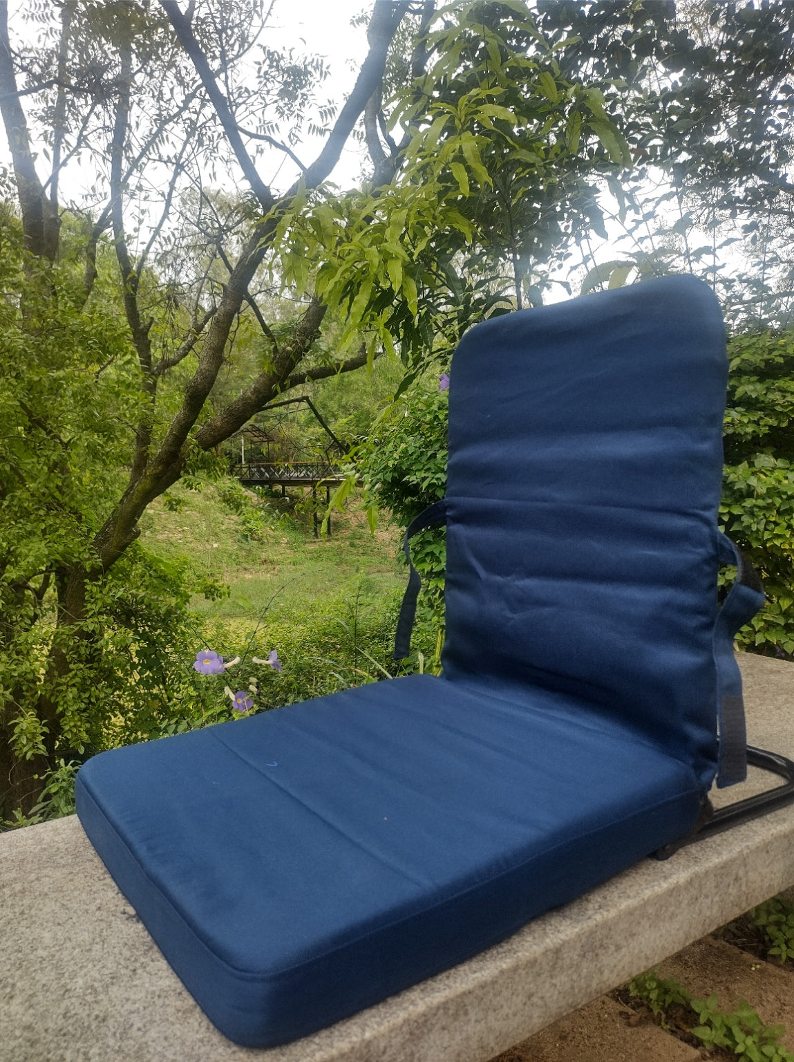Foldable Meditation chair Small1