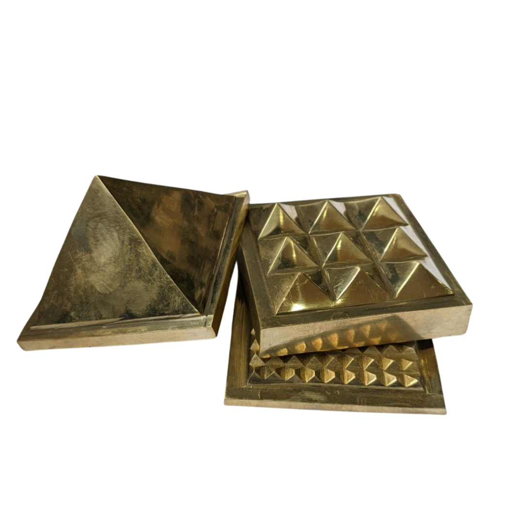 Vastu brass Pyramid 1-inch Multi Layer | Pack of 2