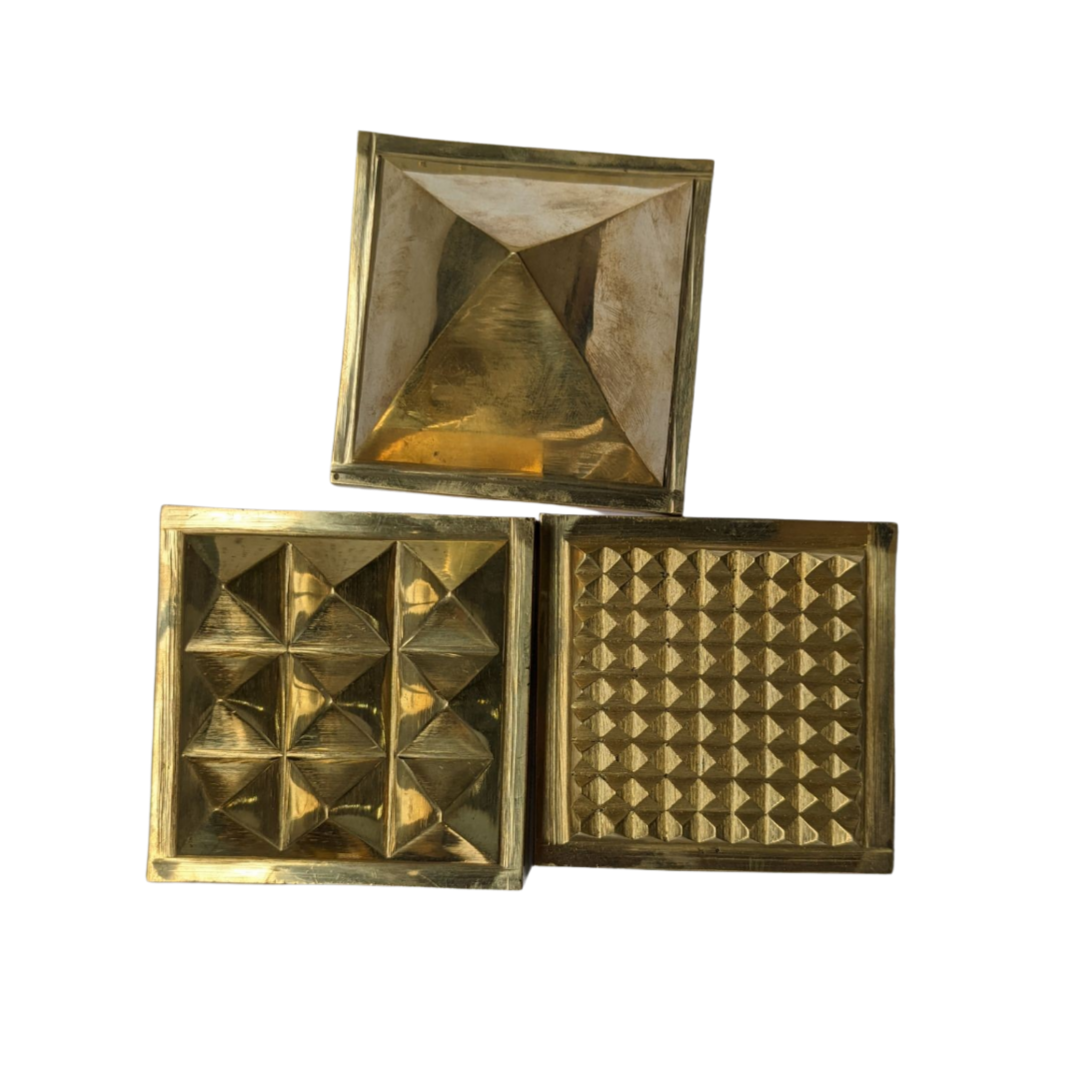 Vastu brass Pyramid 1-inch Multi Layer | Pack of 2